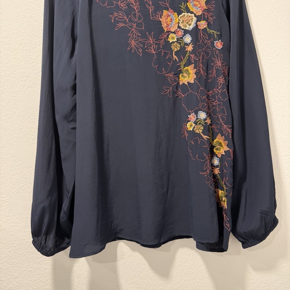 J Jill Size-M Blouse Embroidered Floral Navy Long Sleeve Boho Peasant - Picture 14 of 14